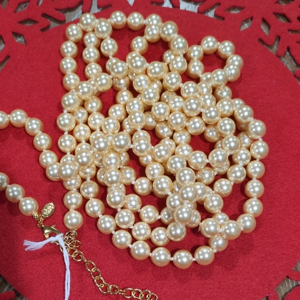 Joan Rivers Vintage Elegant Faux Pearl Necklace with Gold Accents 76"